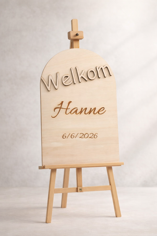 Welkomstbord met naam boog op ezel